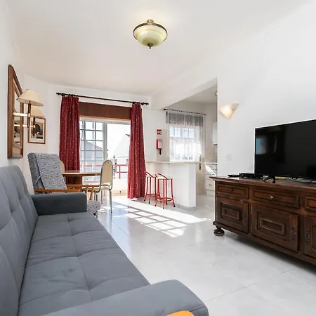 1 Bedroom By Algarvemanta Apartment