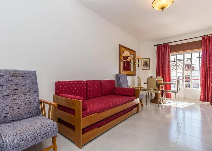 1 Bedroom By Algarvemanta Manta Rota