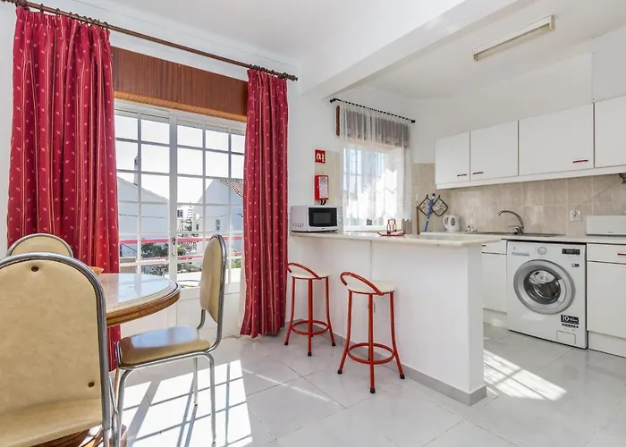 Apartamento 1 Bedroom By Algarvemanta *